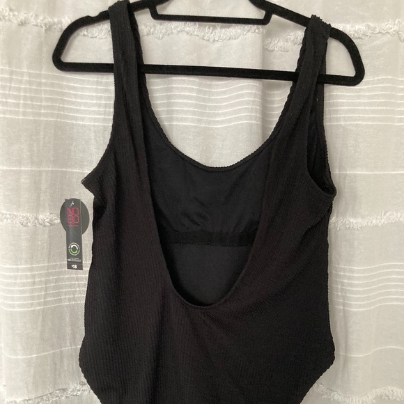 3/$10 SALE Ribbed Scoop Back Swimsuit NWT - Picture 4 of 6